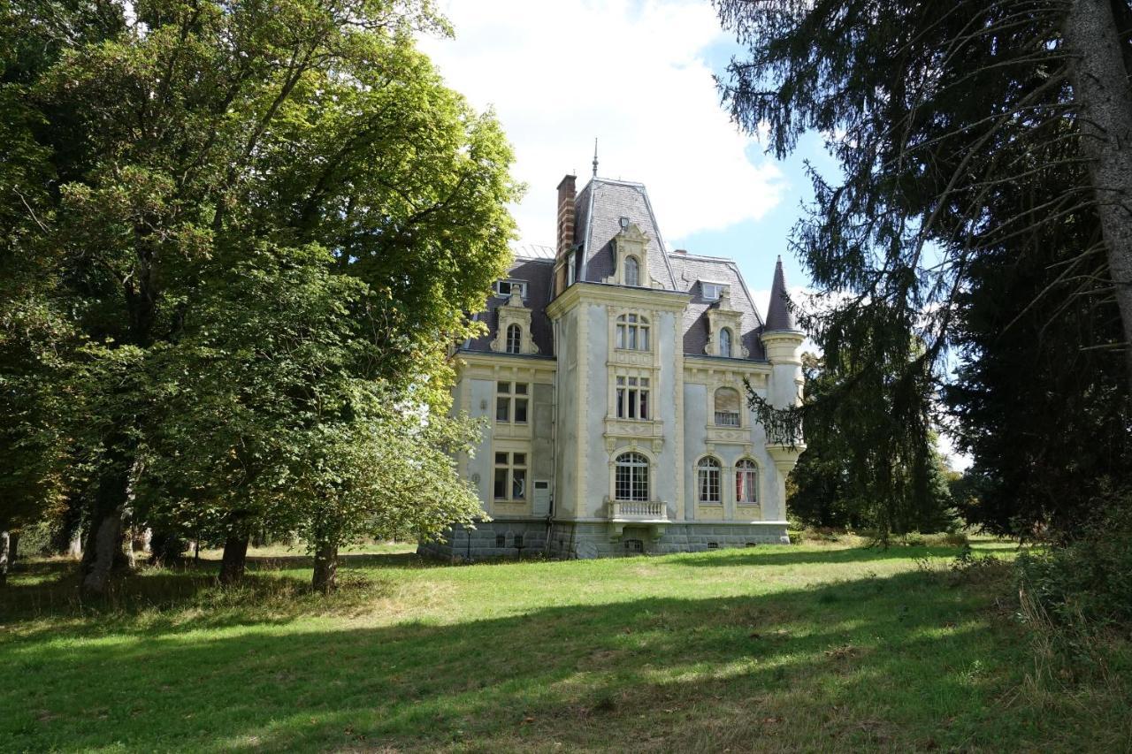 Chateau De Chazelpaud Saint-Bard Esterno foto