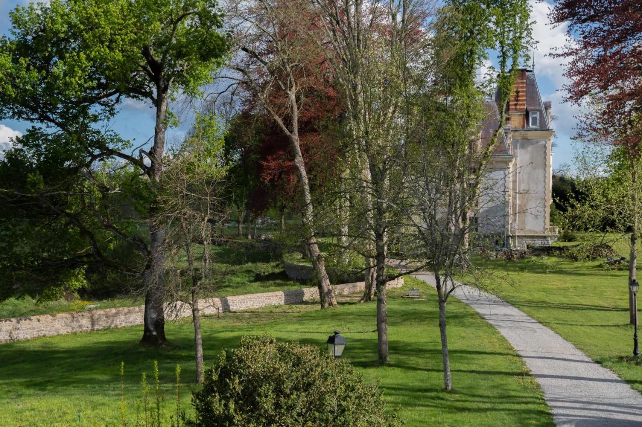 Chateau De Chazelpaud Saint-Bard Esterno foto