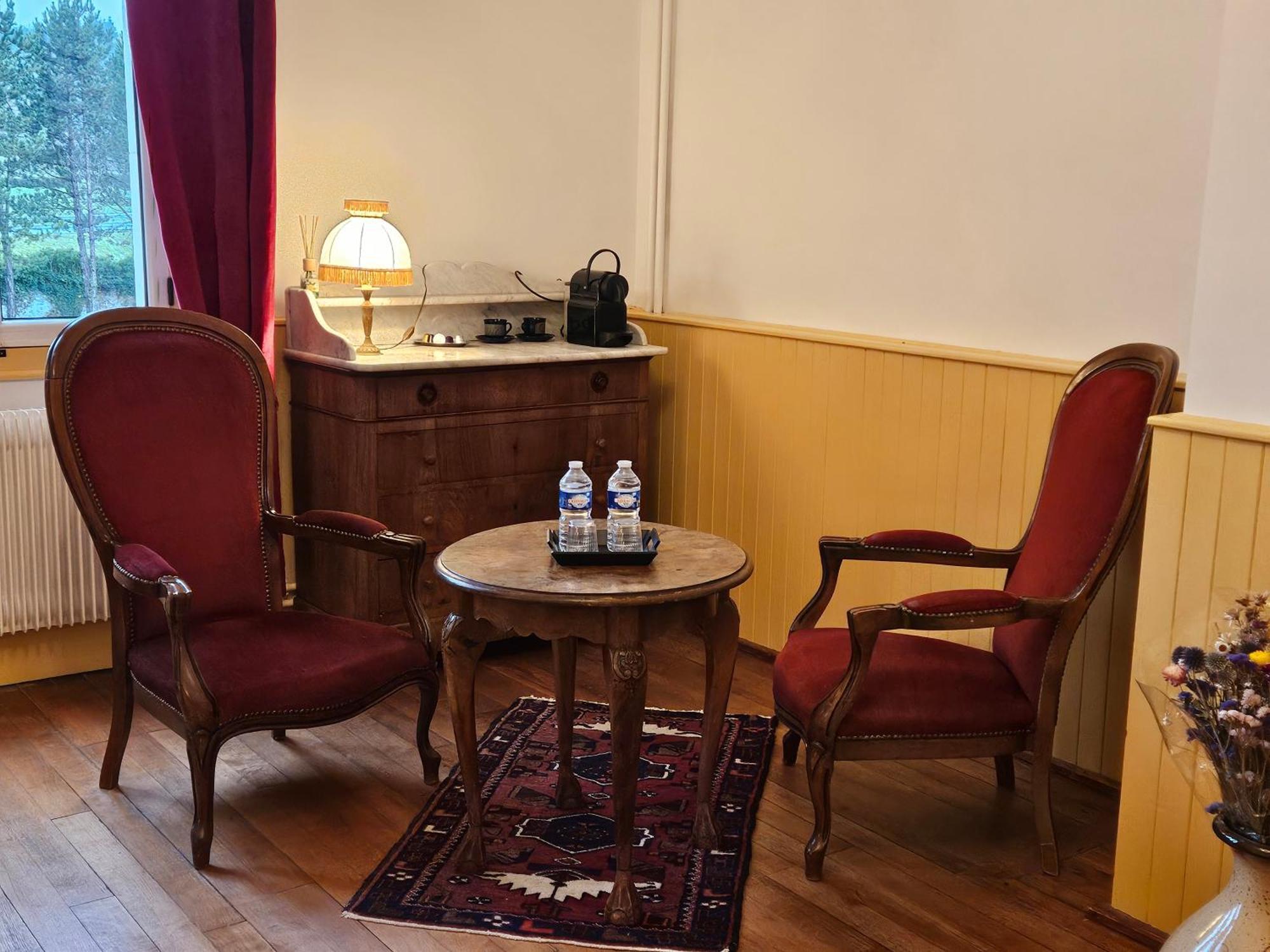 Chateau De Chazelpaud Saint-Bard Esterno foto